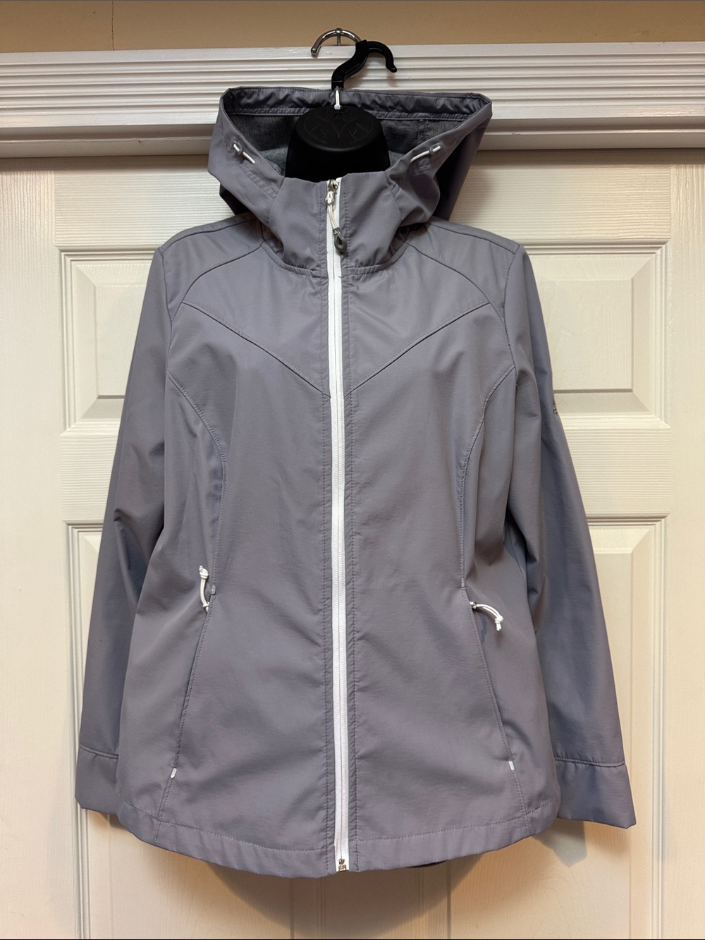 Gerry Weber Light Gray Hooded Jacket with White Zipper